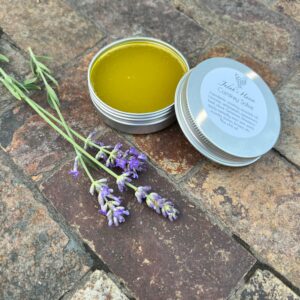 Comfrey Salve. *Newly reformulated